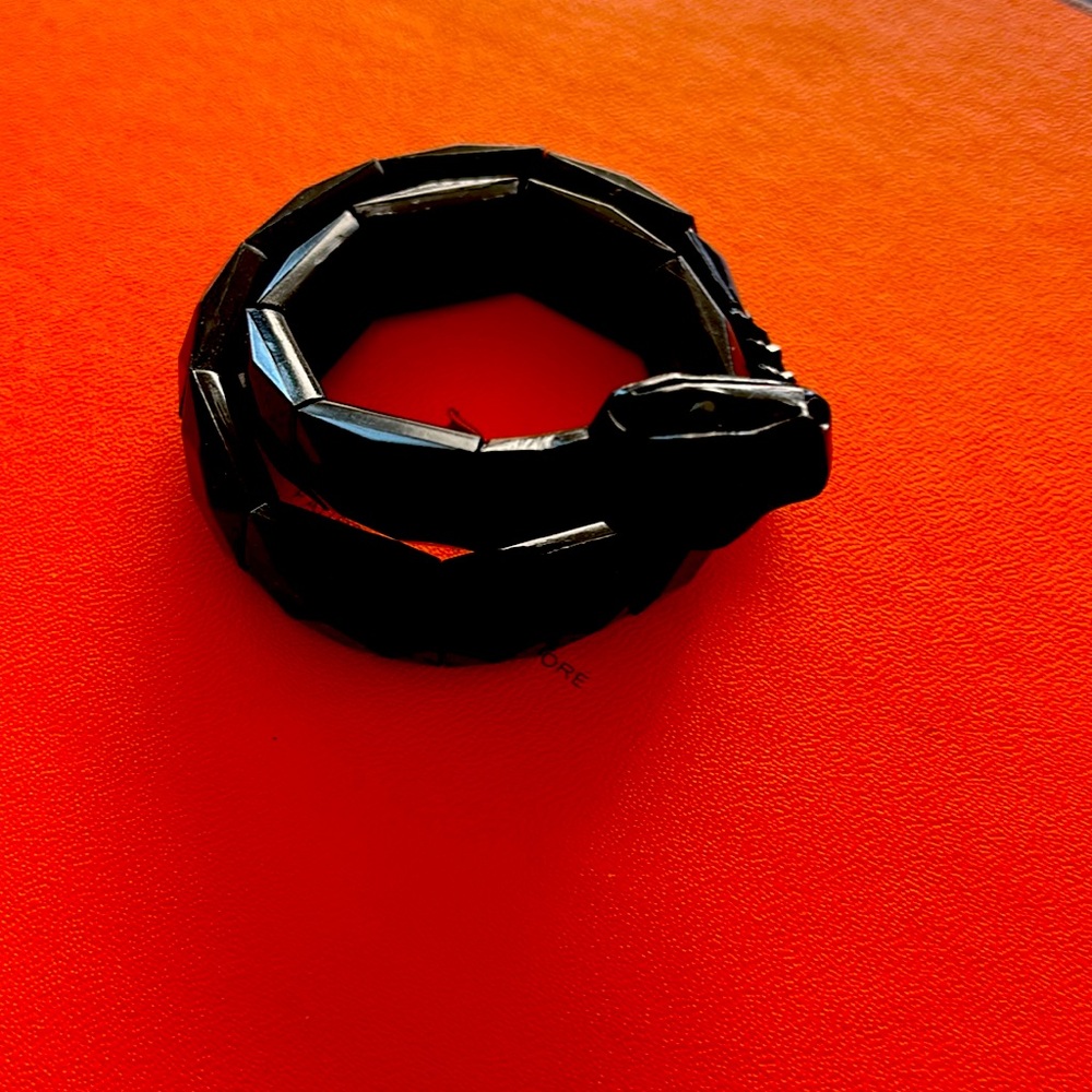 Marc Jacobs snake black resin bracelet